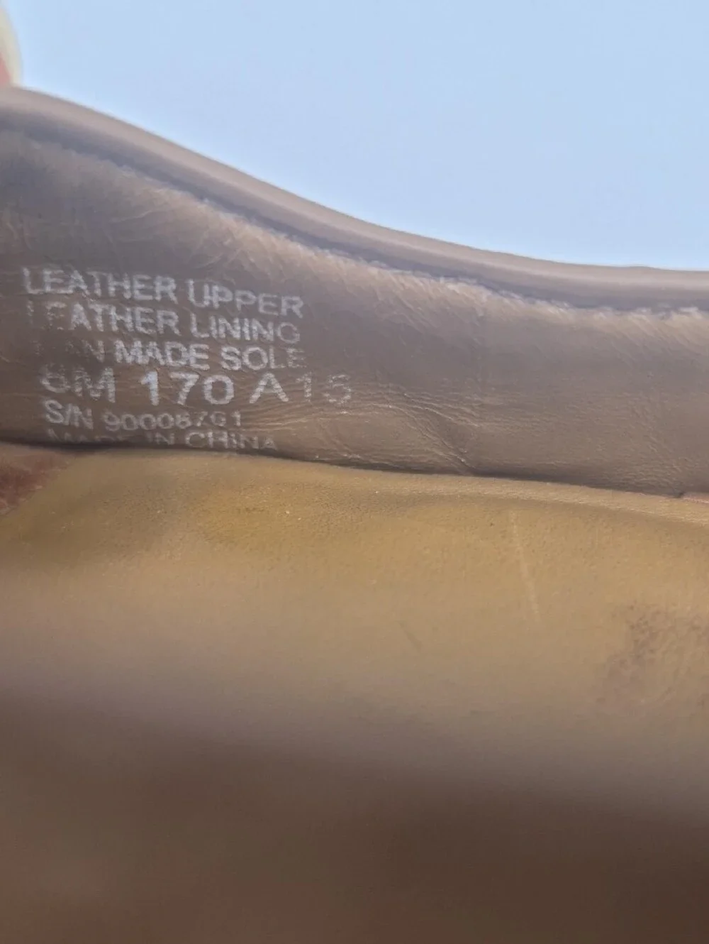 Tory Burch Tan Leather Peep-Toe Flats with Gold Logo Medallion Sz 8 (NEED WORK)